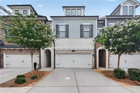 945 Kenway Ave, Roswell, GA 30076