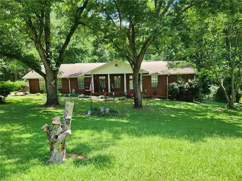 6522 Cook Dr, Lithia Springs, GA 30122