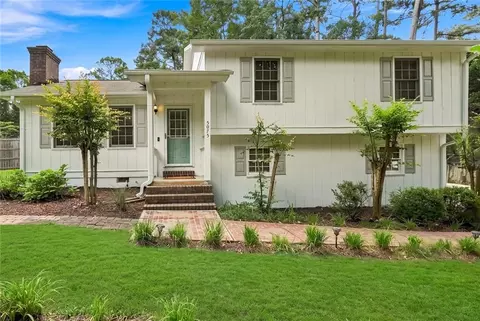 5075 Woodland Dr NW, Kennesaw, GA 30152