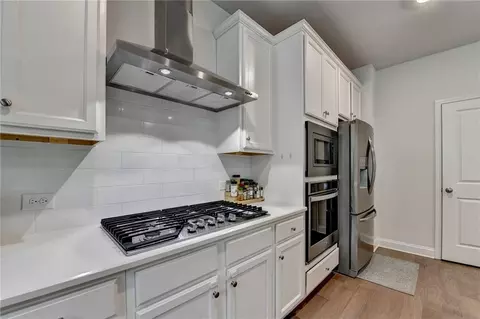 Kitchen - 3356 Fall Branch Ln, Buford, GA 30519 photo 3 of 3