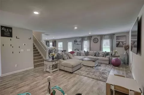 Entry Way - 95 Bridgemill Dr, Covington, GA 30014 photo 1 of 8