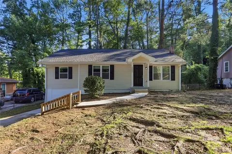 1393 NW Drive Dr NW, Atlanta, GA 30318