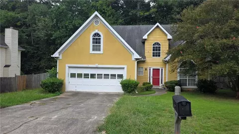 911 Stonemill Mnr, Lithonia, GA 30058