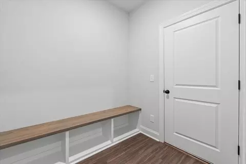 Entry Way - 9126 E Carroll Rd, Winston, GA 30187 photo 3 of 5