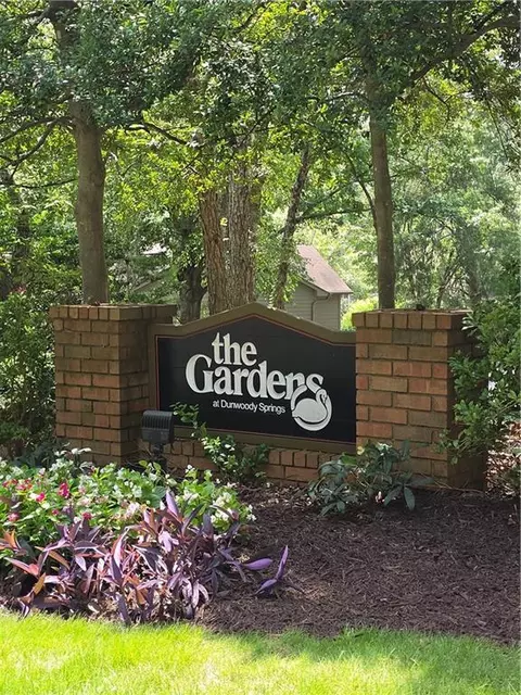 904 Garden Ct, Sandy Springs, GA 30328