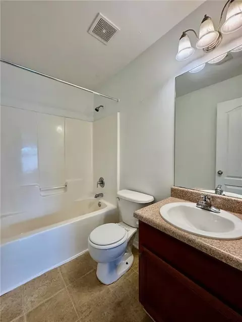 Bath - 35 Rolling Ridge Dr, Covington, GA 30016 photo 1 of 1