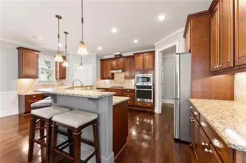 Kitchen - 872 Patthview Ct, Dacula, GA 30019 photo 6 of 7