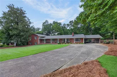 8928 Orchard Dr, Douglasville, GA 30134