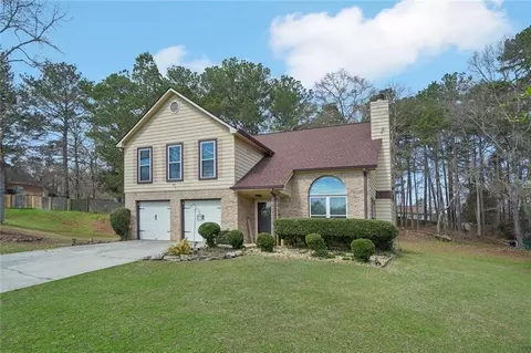 2100 Green Tree Ct, Lithonia, GA 30058