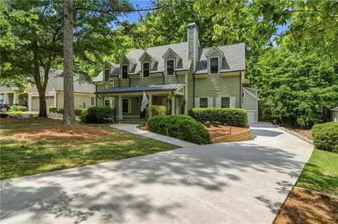 160 Parkside Ln, Eatonton, GA 31024