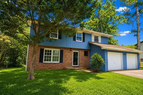 408 Martin Rd, Stone Mountain, GA 30088