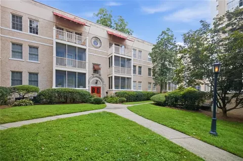 2222 Peachtree Rd NW #B5, Atlanta, GA 30309