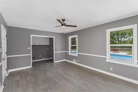 Living - 511 Bart Manous Rd, Canton, GA 30115 photo 5 of 5