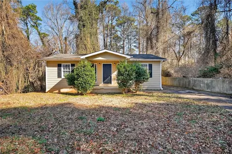 1826 County Line Rd, Atlanta, GA 30331