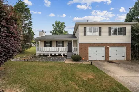 5342 Reuben Ct, Ellenwood, GA 30294