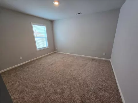 Bedroom - 121 Valimar Dr, Braselton, GA 30517 photo 3 of 4