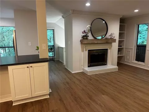 804 Woodcliff Dr, Sandy Springs, GA 30350