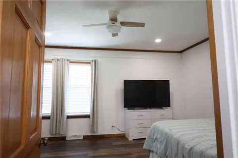 Bedroom - 10021 Lavonia Rd, Carnesville, GA 30521 photo 2 of 2