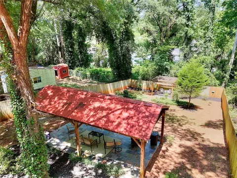 Exterior - 211 Mobley Cir, Monroe, GA 30655 photo 9 of 10