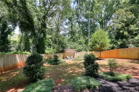 Exterior - 211 Mobley Cir, Monroe, GA 30655 photo 4 of 10