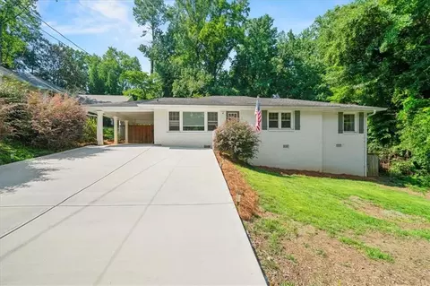 31 W Belle Isle Rd, Sandy Springs, GA 30342