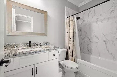 Bath - 4218 River District Dr, Duluth, GA 30096 photo 3 of 5