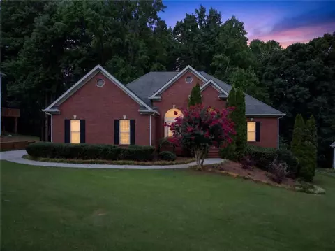 1270 Harvest Ln, Hoschton, GA 30548