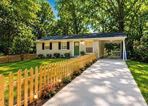 3560 Fairlane Dr NW, Atlanta, GA 30331
