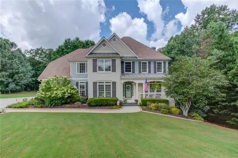 818 Oak Ridge Ter, Loganville, GA 30052