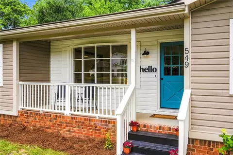 549 Rivercrest Dr, Woodstock, GA 30188