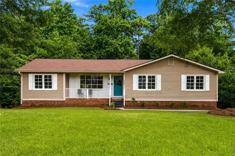 549 Rivercrest Dr, Woodstock, GA 30188