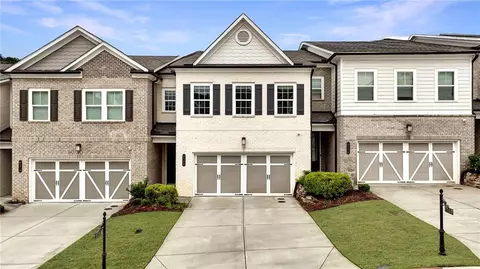 6160 Sweetbay Ln, Alpharetta, GA 30004
