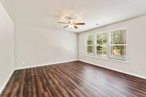 Living - 200 Ruby Robin Rd, Jefferson, GA 30549 photo 1 of 1