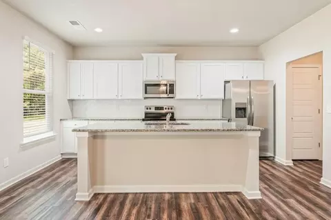 Kitchen - 200 Ruby Robin Rd, Jefferson, GA 30549 photo 1 of 2
