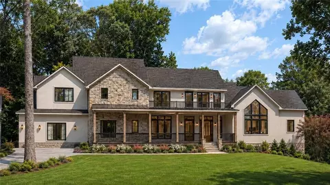 870 Waddington Ct, Sandy Springs, GA 30350