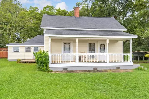 5270 Gainesville St, Flowery Branch, GA 30542