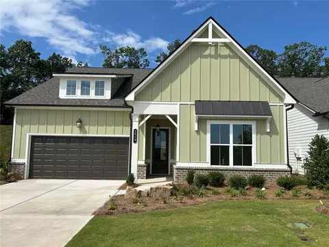 1549 Assembly Cir, Gainesville, GA 30501