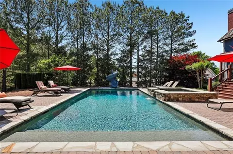 18 Stoneridge Ct, Dawsonville, GA 30534