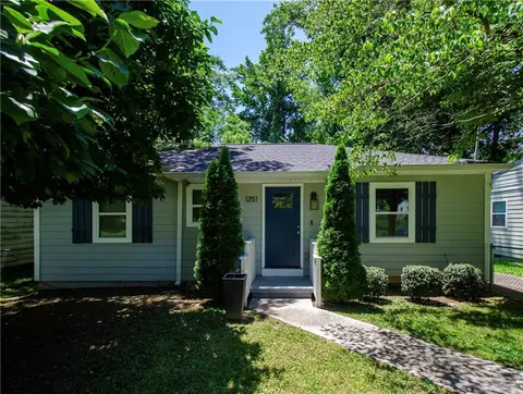 1251 Elizabeth Ave SW, Atlanta, GA 30310
