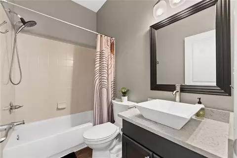Bath - 3675 Millwater Xing, Dacula, GA 30019 photo 1 of 5