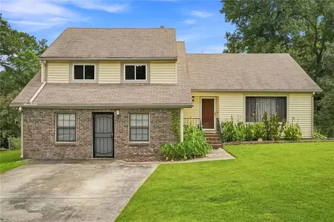1371 Elsmere Ln, Riverdale, GA 30296