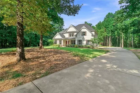 48 Cureton Ln, Moreland, GA 30259