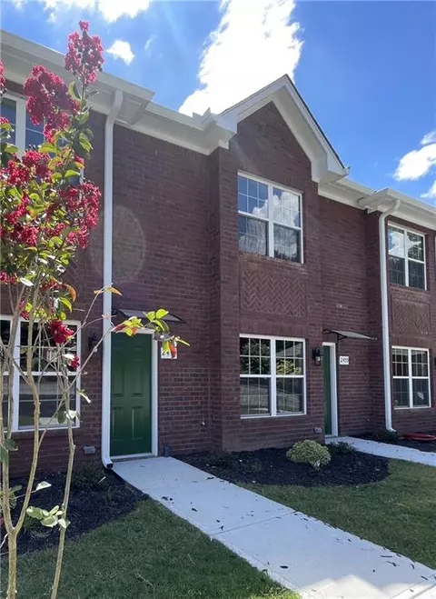 2451 Terrace Vw NW, Gainesville, GA 30501