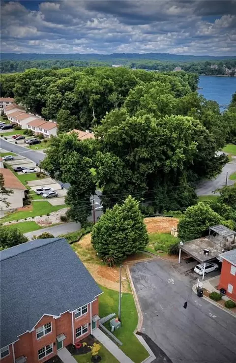 2451 Terrace Vw NW, Gainesville, GA 30501