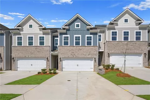 3661 Donovan Cir, Loganville, GA 30052