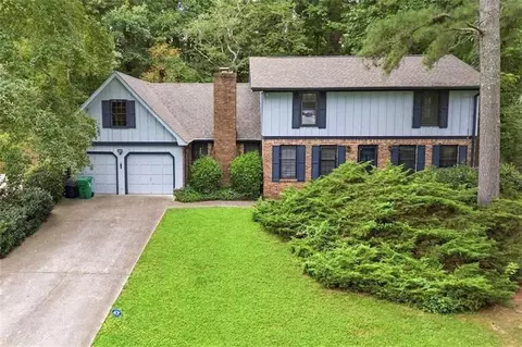 5270 N Peachtree Rd N, Atlanta, GA 30338