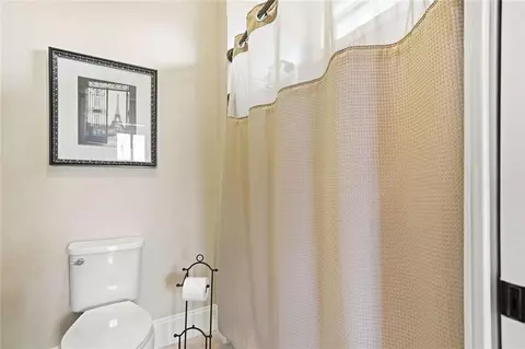 Bath - 318 Lakeside Trce, Canton, GA 30115 photo 8 of 9