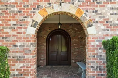 Entry Way - 318 Lakeside Trce, Canton, GA 30115 photo 7 of 9
