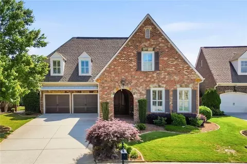 318 Lakeside Trce, Canton, GA 30115