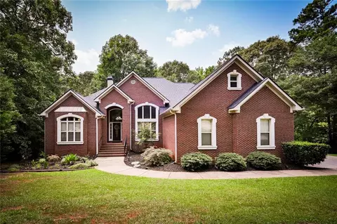 Exterior - 12426 Edgewater Dr, Hampton, GA 30228 photo 4 of 11